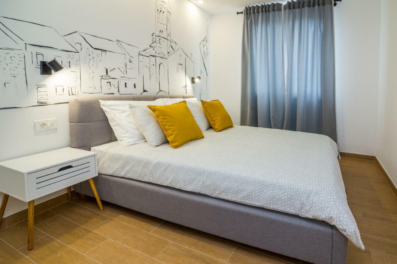 Fk Apartments Pakoštane Kültér fotó