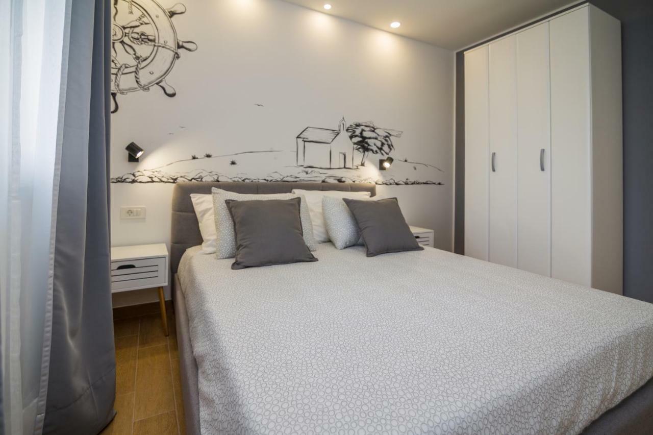 Fk Apartments Pakoštane Kültér fotó