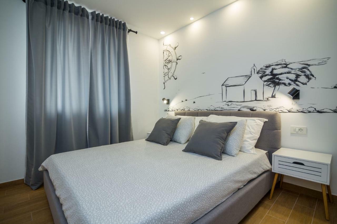 Fk Apartments Pakoštane Kültér fotó