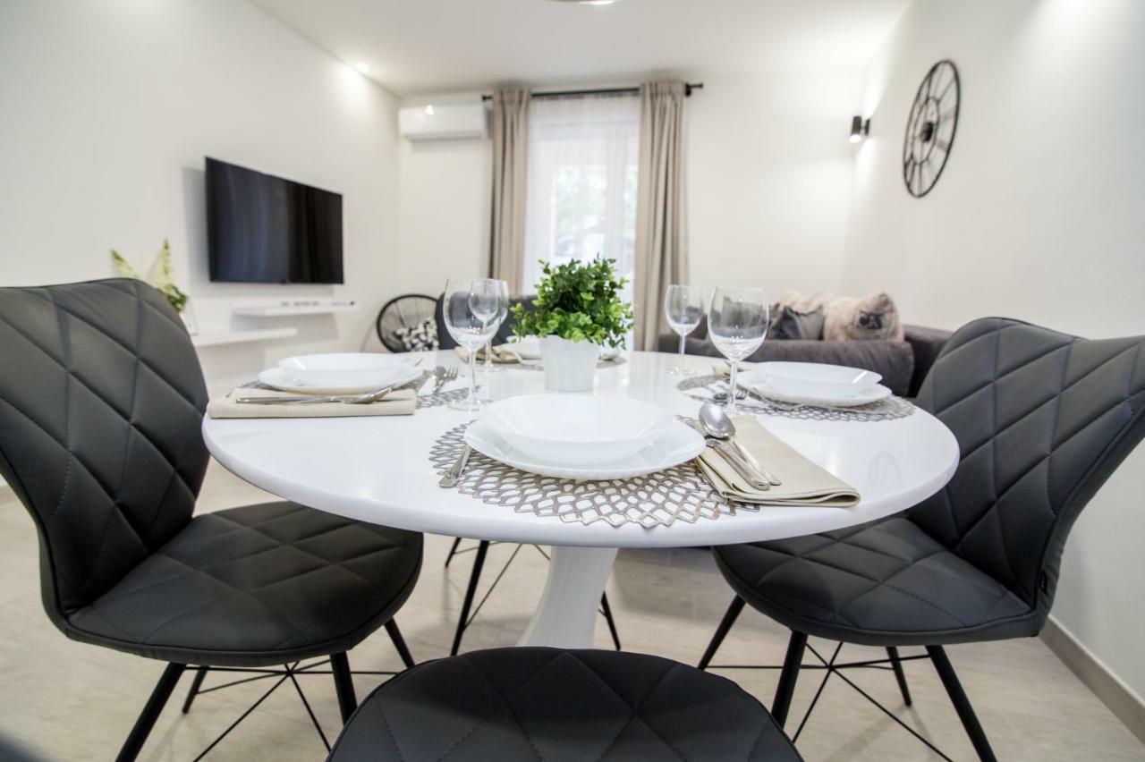 Fk Apartments Pakoštane Kültér fotó