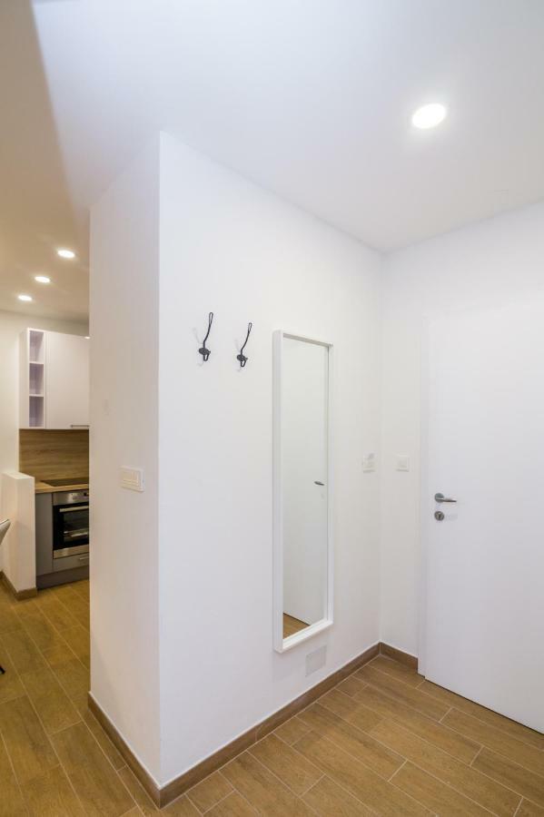 Fk Apartments Pakoštane Kültér fotó