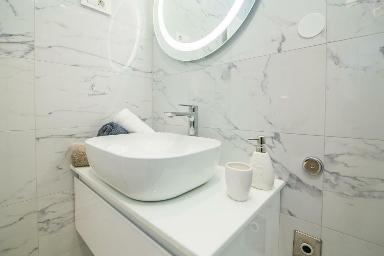 Fk Apartments Pakoštane Kültér fotó